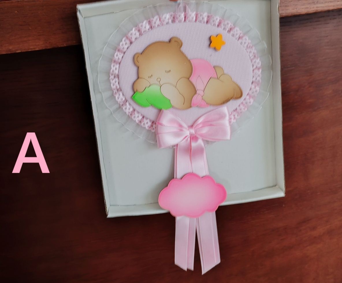 Fiocco nascita piccolo in legno rosa
